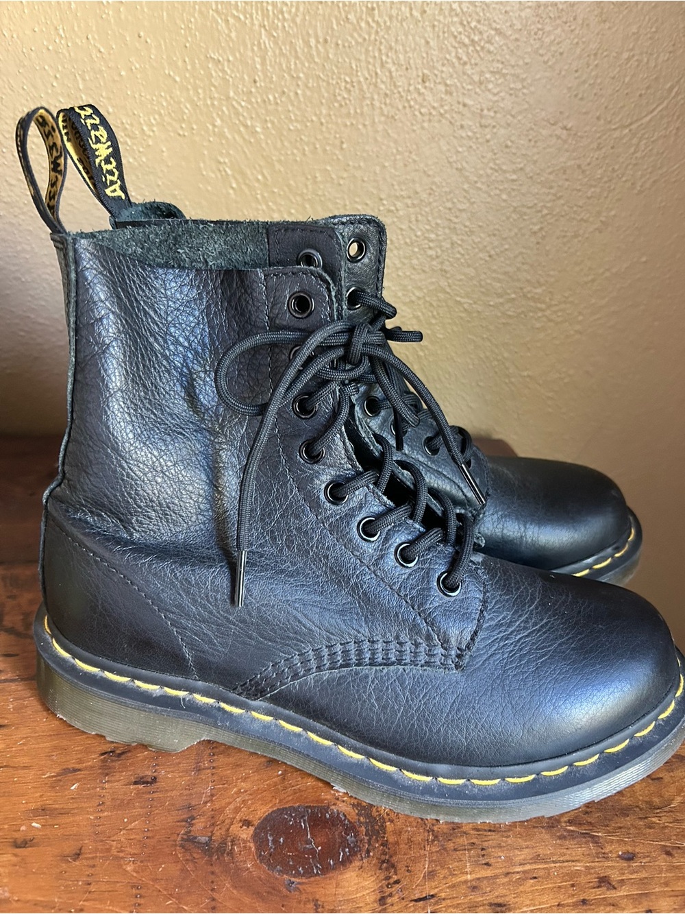 Dr Martiens Leather Lace-Up Combat Boots